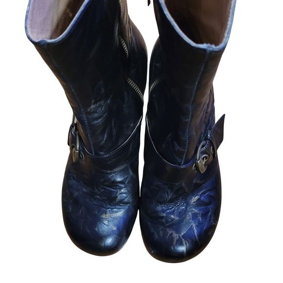 Gee WaWa Anthropologie Distressed Black & Gold Lava Ankle Boots Boho Steampunk - Picture 9 of 11